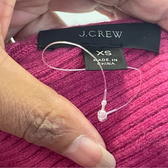 J. Crew Cashmere-Blend V-Neck Sweater Top - Women Size XS - Berry - Picture 5 of 5